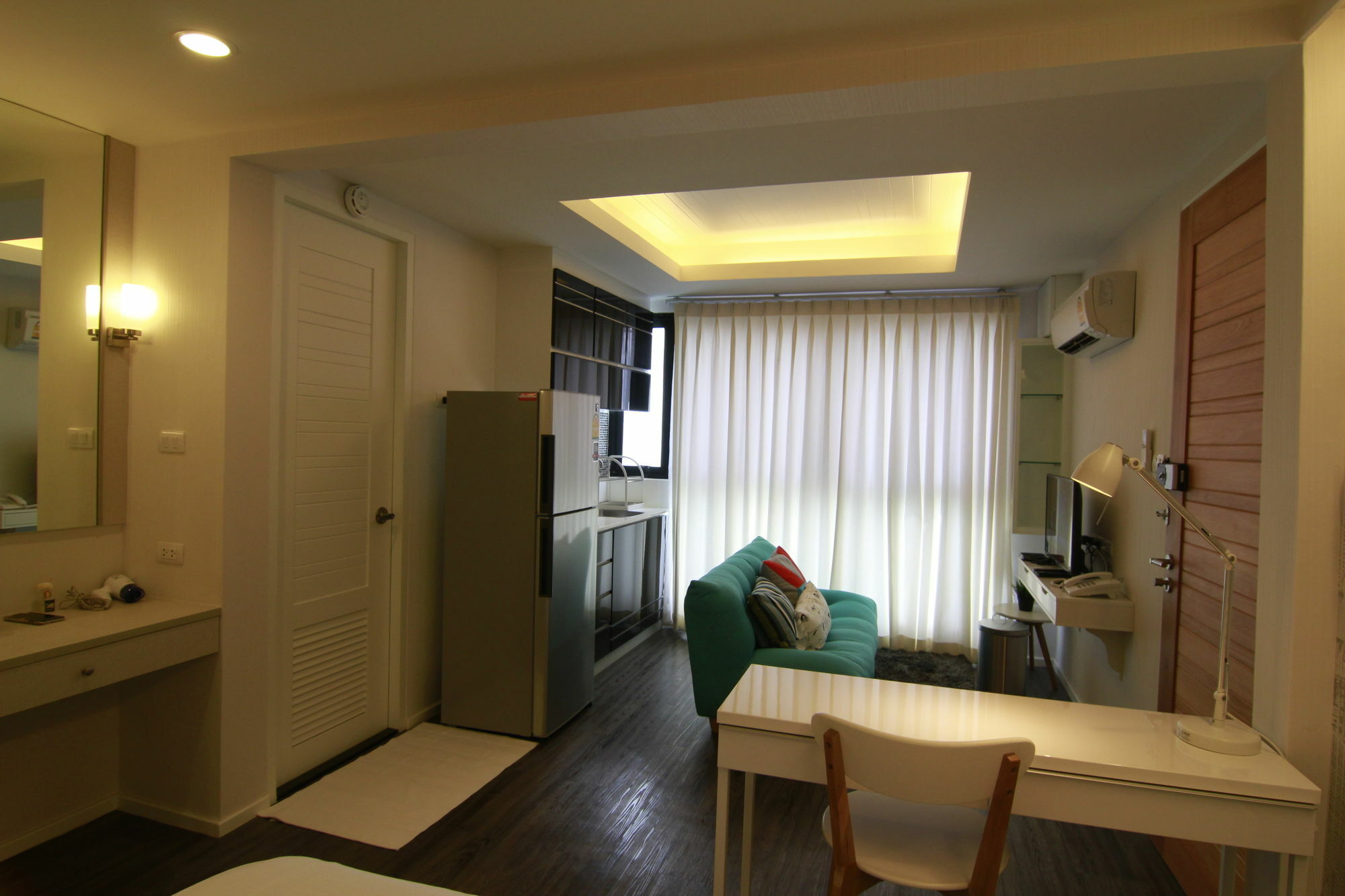 Bed and Breakfast S Bloc Saladaeng Bangkok Exterior foto