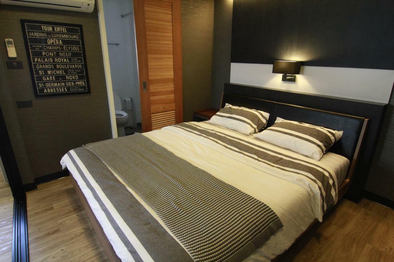 Bed and Breakfast S Bloc Saladaeng Bangkok Exterior foto